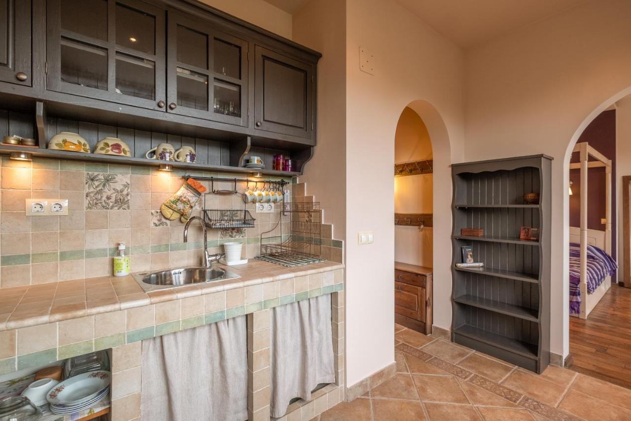Kings Park Boutique Apartment София Экстерьер фото