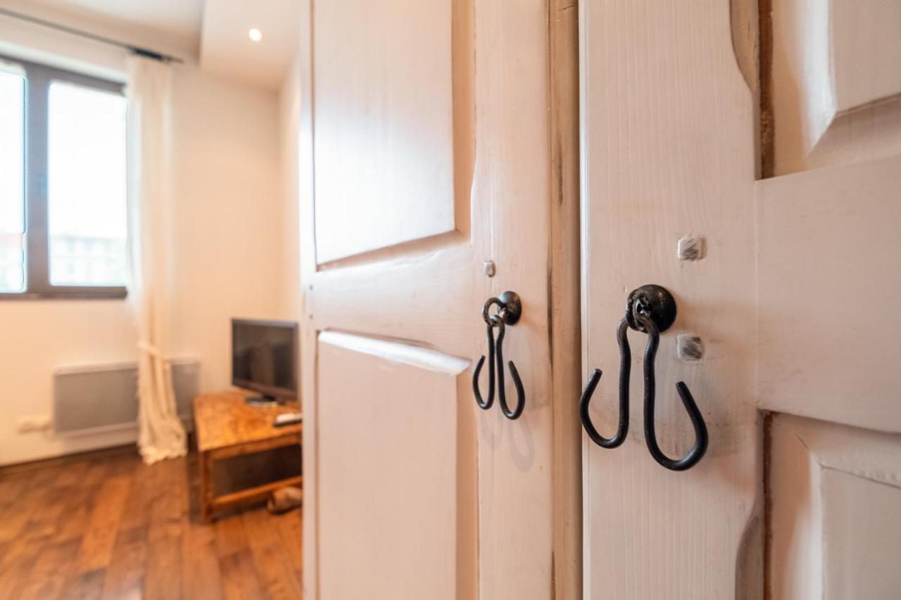 Kings Park Boutique Apartment София Экстерьер фото